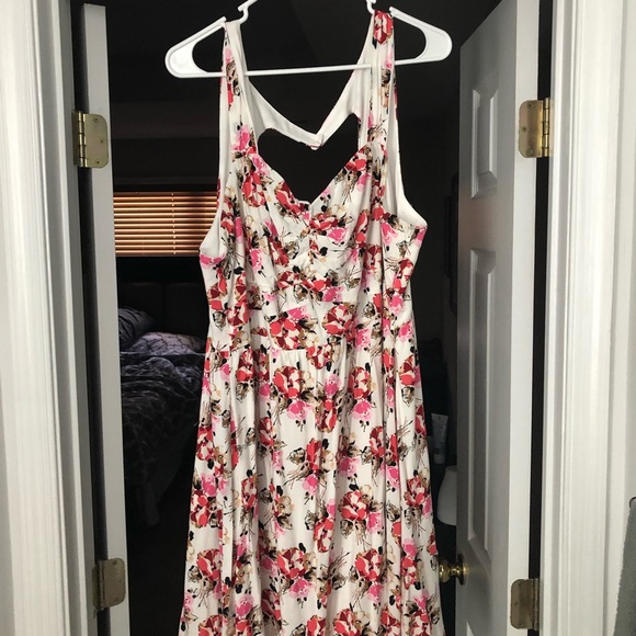 torrid Dresses & Skirts - Cute Floral Torrid Dress Size 24